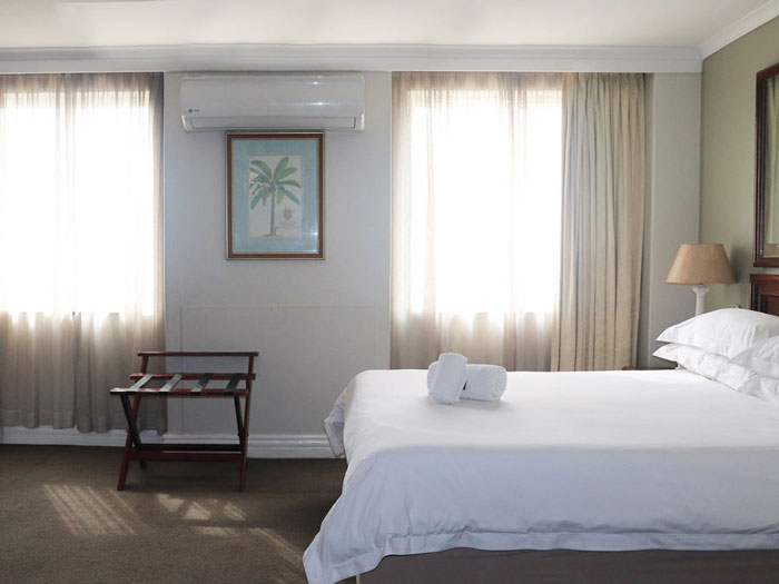 balmoral-room-1.jpg
